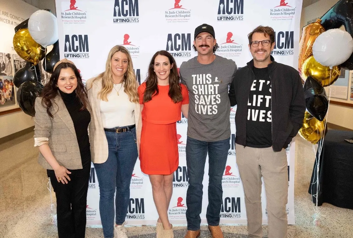 ACM Lifting Lives Brings Riley Green to Memphis to Vist St. Jude Patients and Families