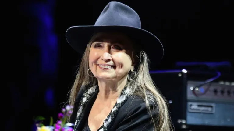 Bobbie Nelson